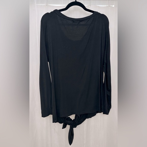 Women’s size xxxl long sleeved tie front knit black top - Picture 1 of 4